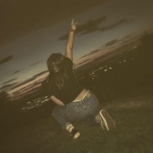 Meet your Posher, Olivia